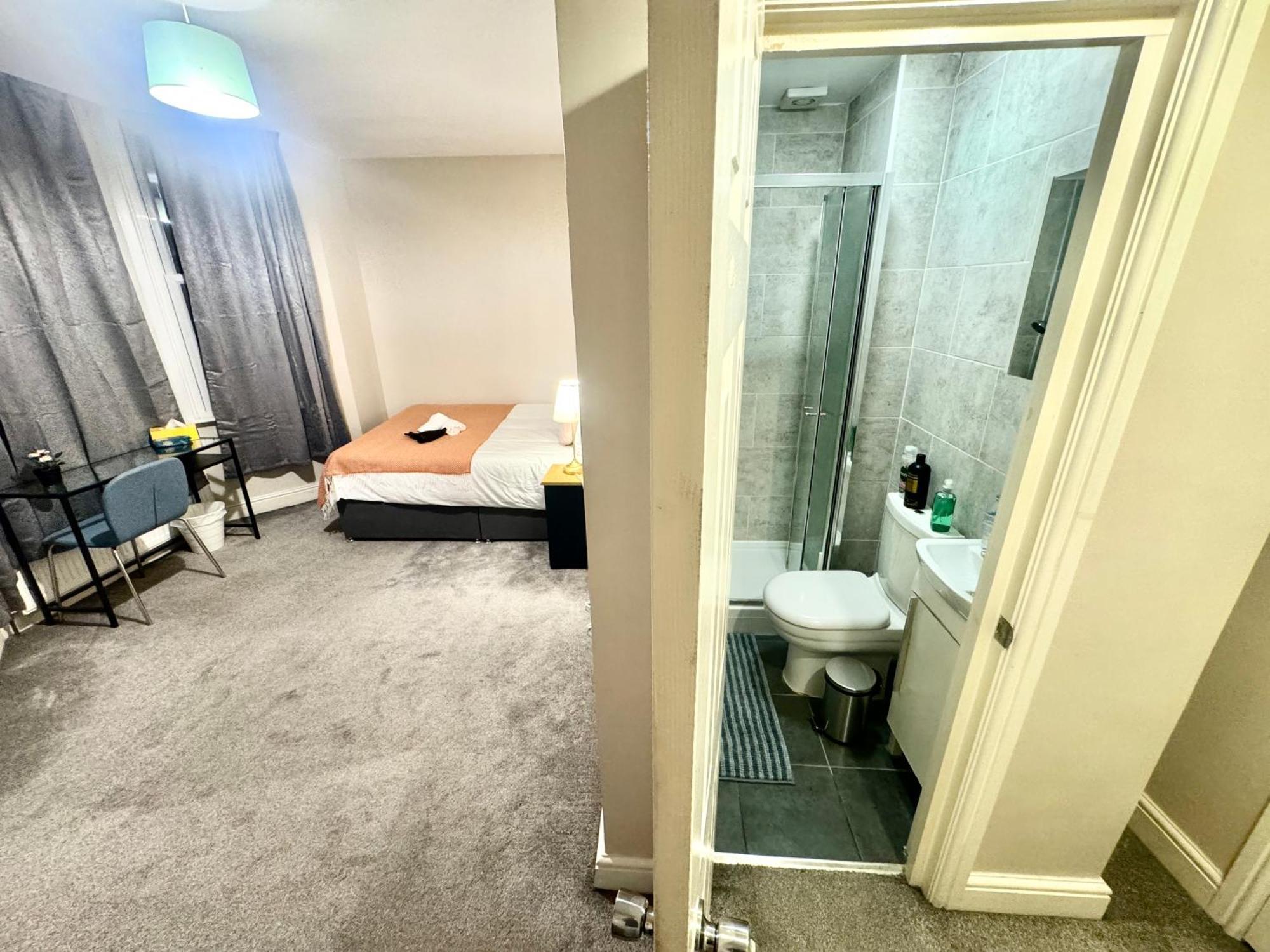 Modern En-Suite Rooms By Finsbury Park Station 8 Mins To King'S Cross By Tube Лондон Екстер'єр фото